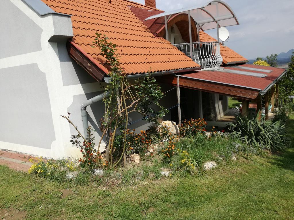 Margo Nyaralo Villa Balatonederics Eksteriør billede